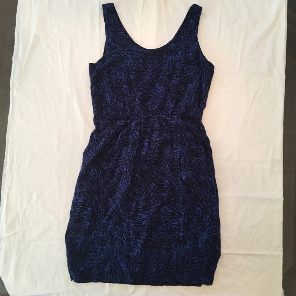Dress with POCKETS!
